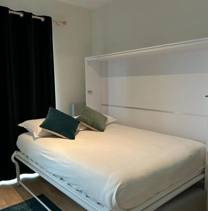 Central Fully Serviced Studio Luxemburgo Luxemburgo